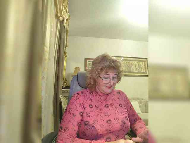 KarinkaSweet webcam