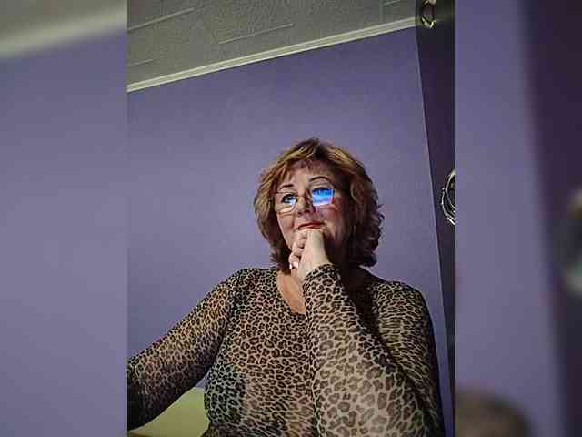 KarinkaSweet webcam