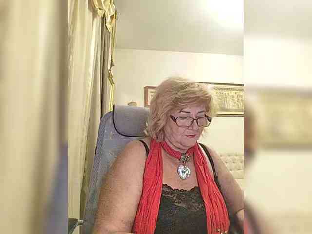 KarinkaSweet Live Webcam on {site_name}