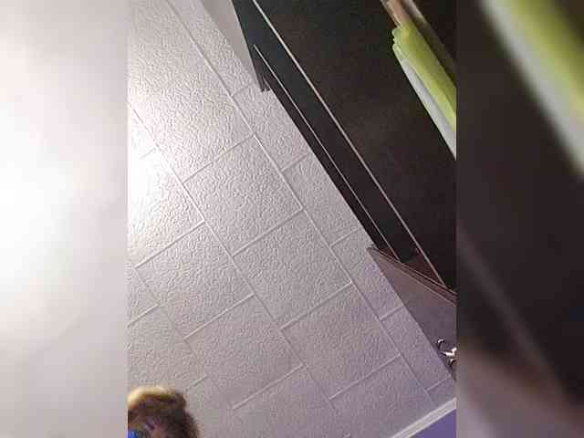 KarinkaSweet webcam