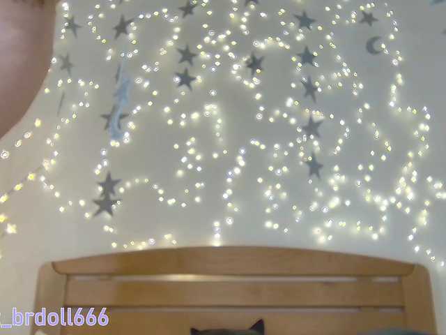 BrokenDoll666's BongaCams show and profile