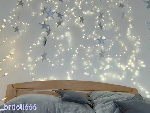 BrokenDoll666's BongaCams show and profile