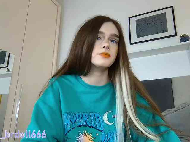 BrokenDoll666 Live Webcam on BongaCams