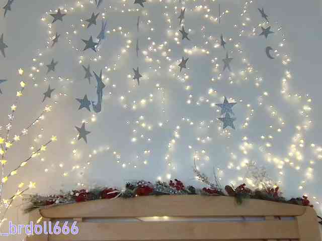 BrokenDoll666 webcam