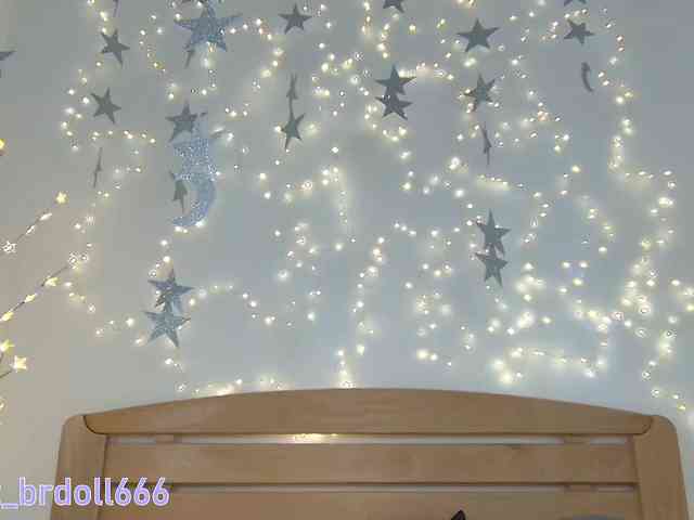 BrokenDoll666 webcam