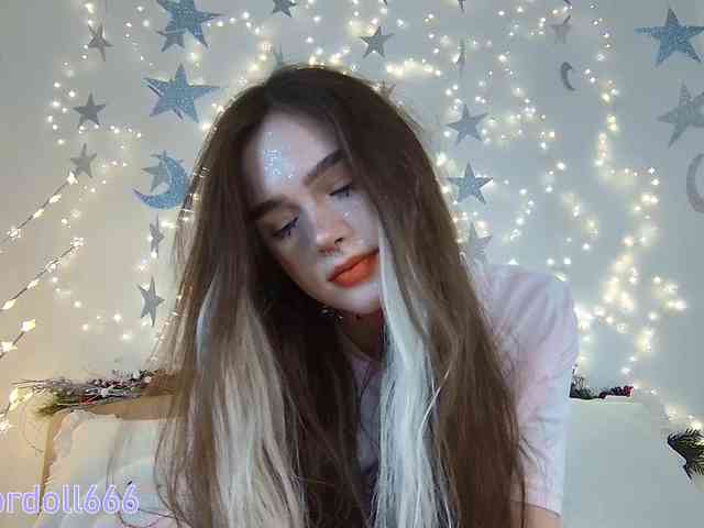 BrokenDoll666 BrokenDoll666