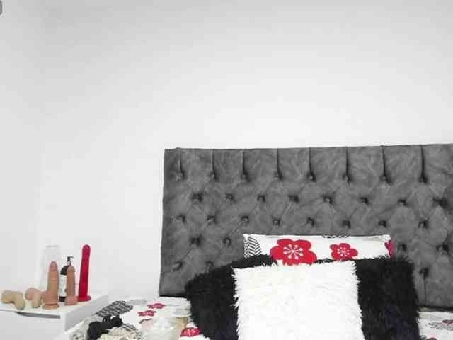 Sweetwild2 webcam
