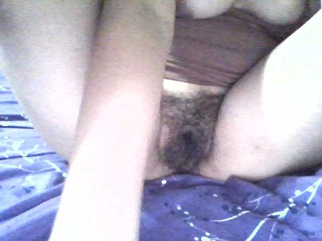 Petmalu webcam bongacams model stream image