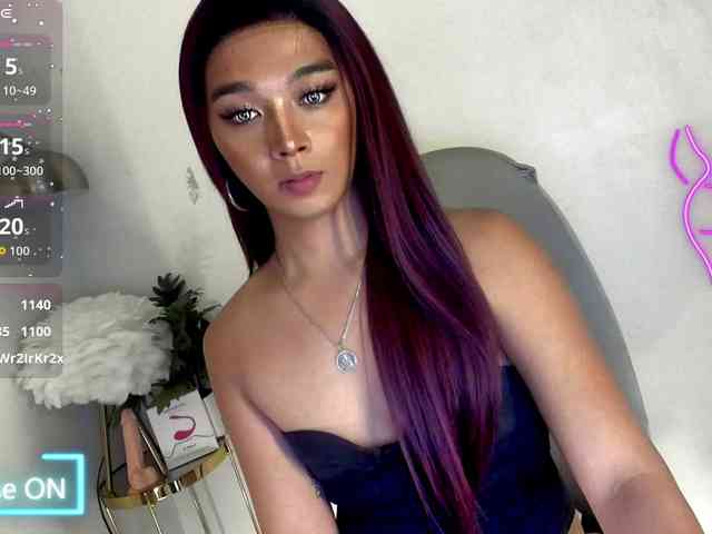 TrinityFucksYou Live Webcam on BongaCams