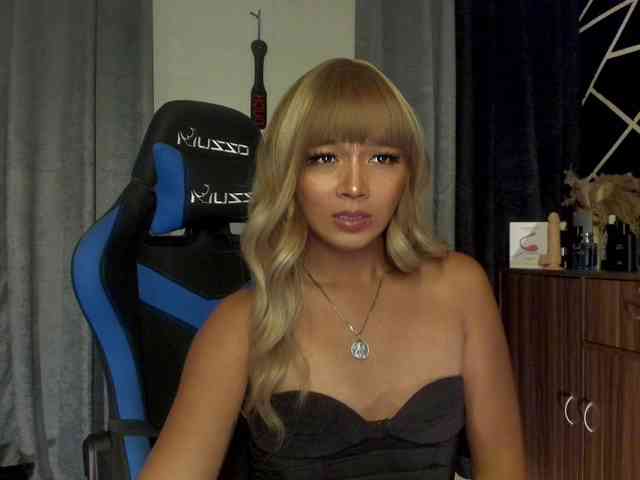 TrinityFucksYou Live Webcam on BongaCams