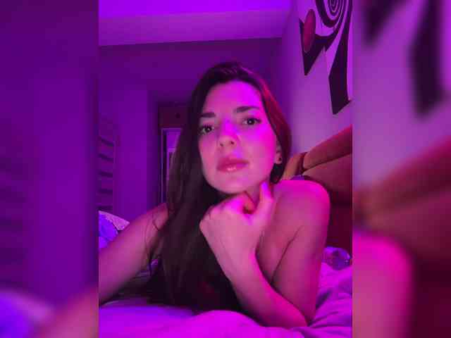 -Saharochek- Live Webcam on BongaCams