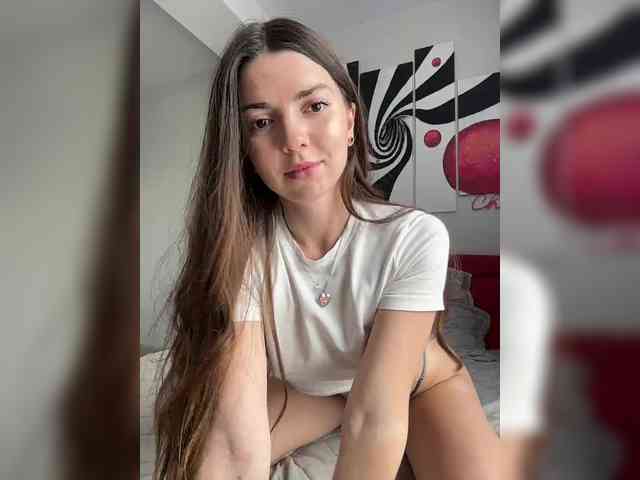 upskirt webcam -Saharochek-
