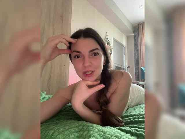 -Saharochek- Live Webcam on BongaCams