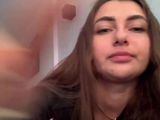 WILDGIRL Porn Show