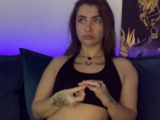 WILDGIRL Porn Show