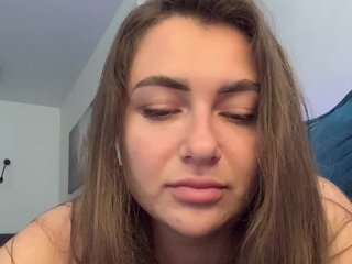 WILDGIRL Porn Show