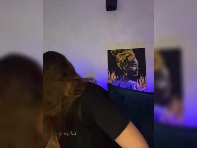 WILDGIRL's BongaCams show and profile