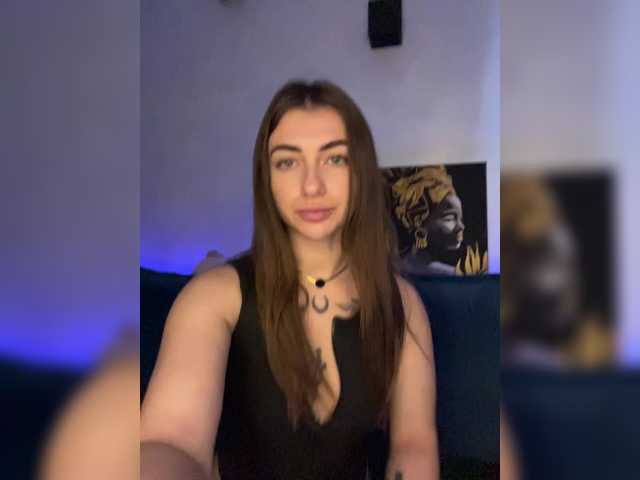 WILDGIRL's BongaCams show and profile