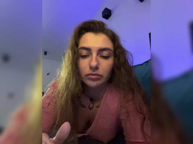 WILDGIRL's BongaCams show and profile