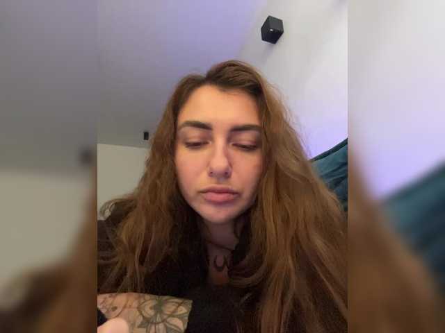 WILDGIRL's BongaCams show and profile