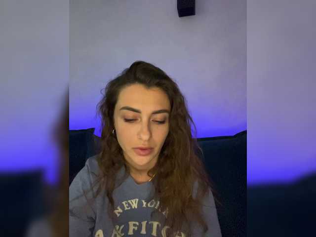 WILDGIRL live cam profile