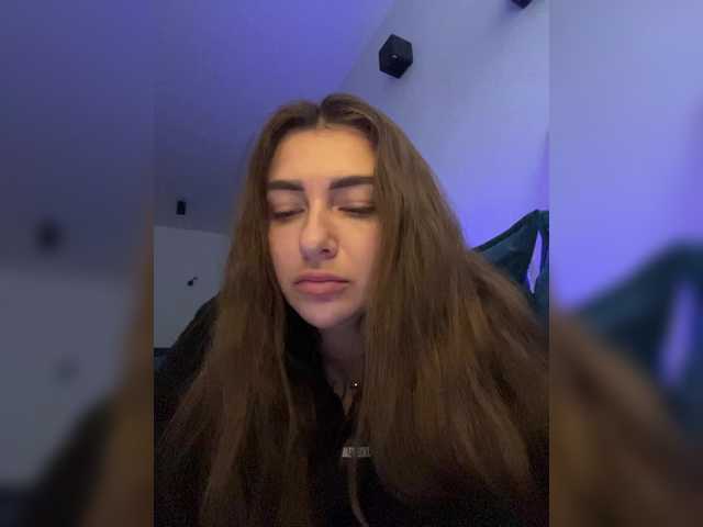 WILDGIRL's BongaCams show and profile