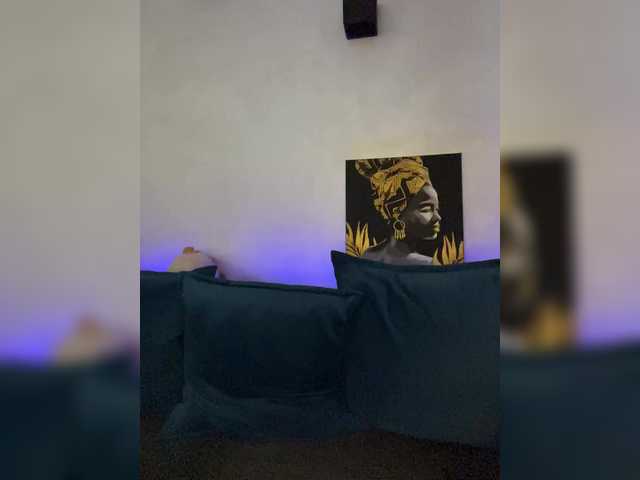 WILDGIRL's BongaCams show and profile