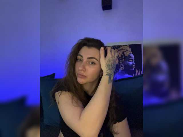 WILDGIRL's BongaCams show and profile