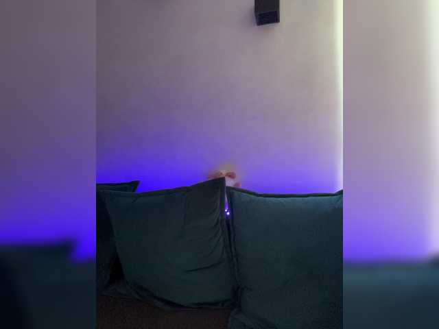 WILDGIRL's BongaCams show and profile