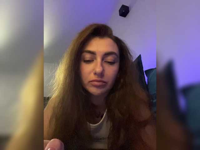 WILDGIRL's BongaCams show and profile