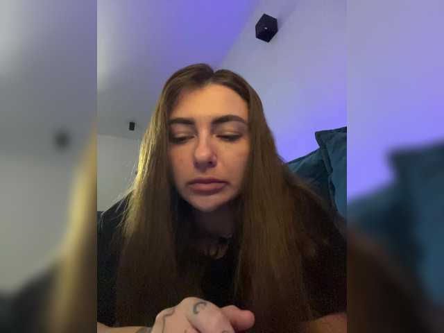 WILDGIRL's BongaCams show and profile