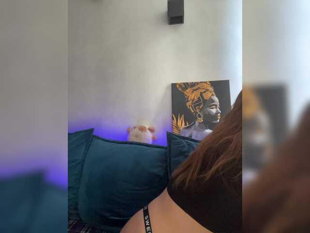 WILDGIRL's BongaCams show and profile