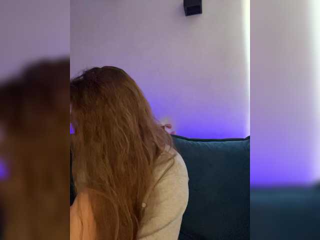 WILDGIRL's BongaCams show and profile