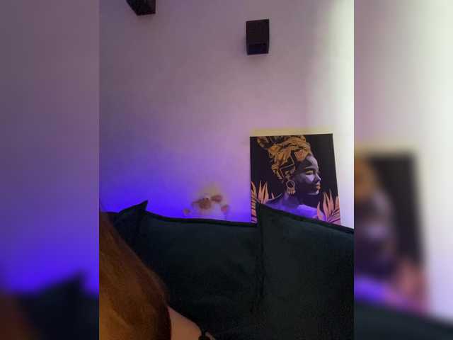 WILDGIRL's BongaCams show and profile