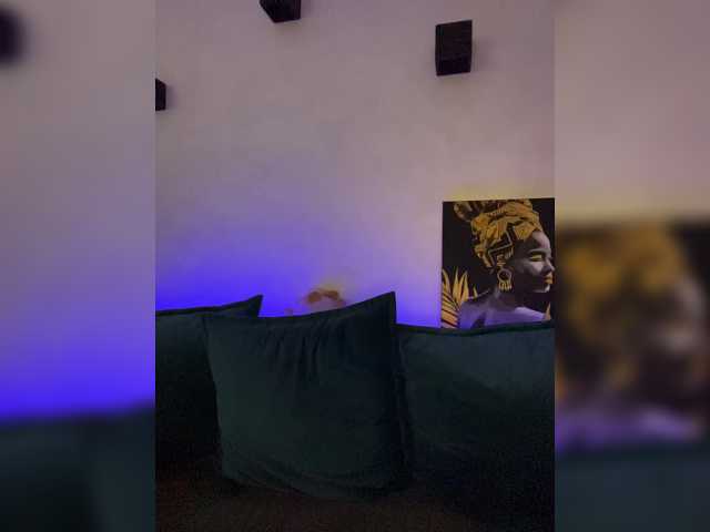 WILDGIRL's BongaCams show and profile