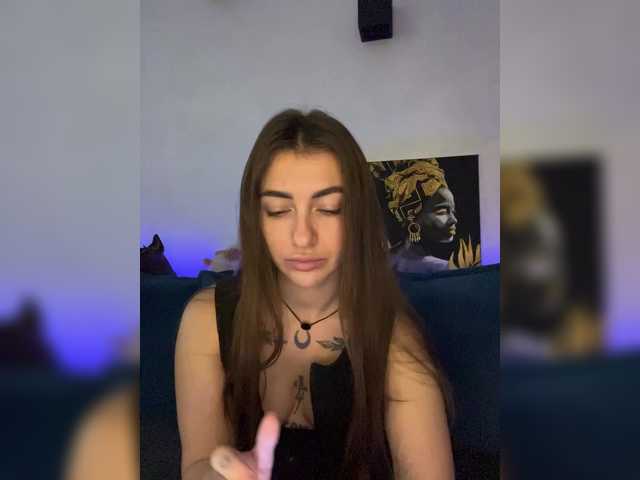 WILDGIRL's BongaCams show and profile