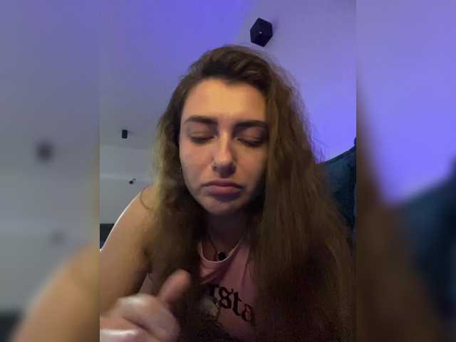 WILDGIRL's BongaCams show and profile