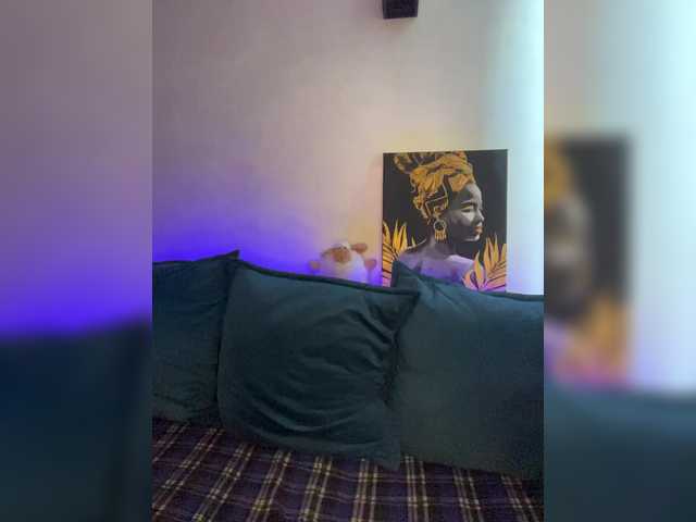 WILDGIRL's BongaCams show and profile