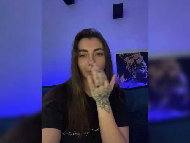 WILDGIRL's BongaCams show and profile