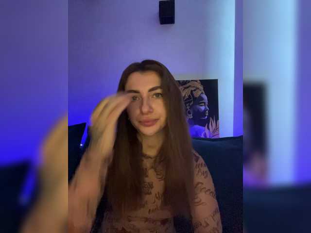 WILDGIRL's BongaCams show and profile