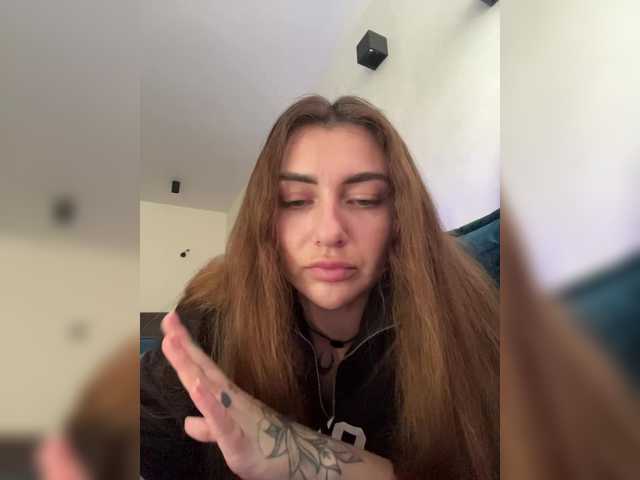 WILDGIRL's BongaCams show and profile