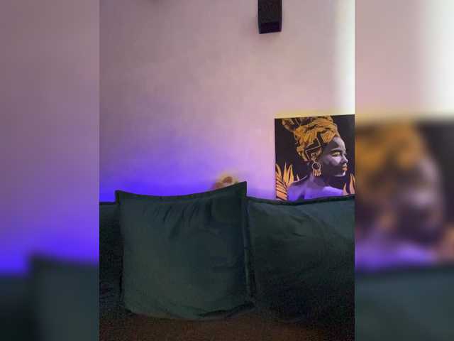 WILDGIRL's BongaCams show and profile