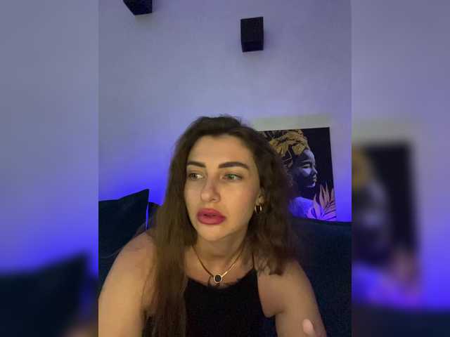 WILDGIRL's BongaCams show and profile