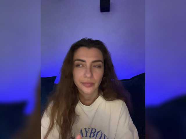 WILDGIRL's BongaCams show and profile