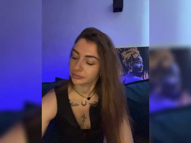 WILDGIRL's BongaCams show and profile