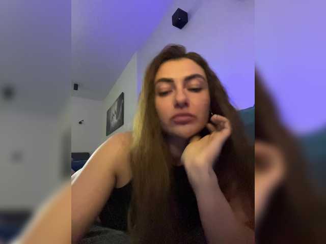 WILDGIRL's BongaCams show and profile