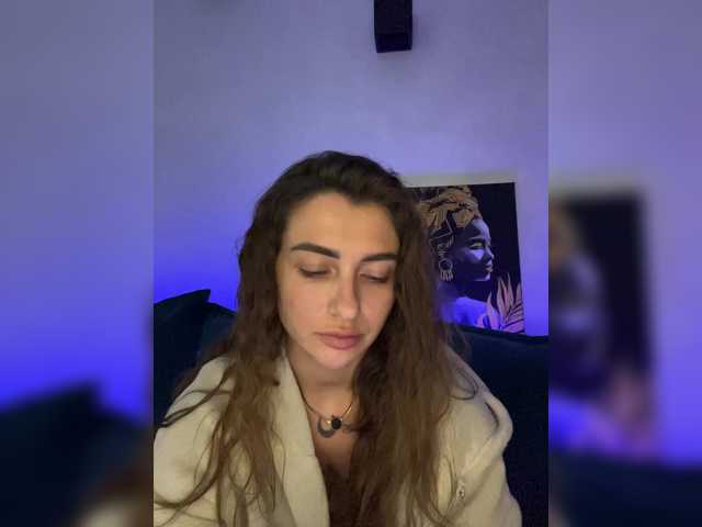 WILDGIRL's BongaCams show and profile