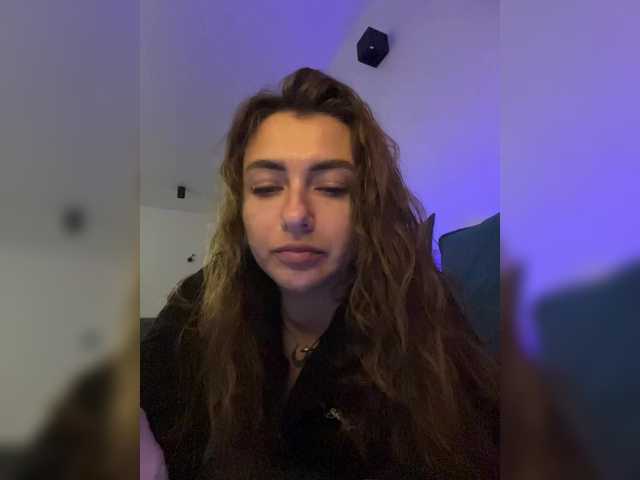 WILDGIRL's BongaCams show and profile