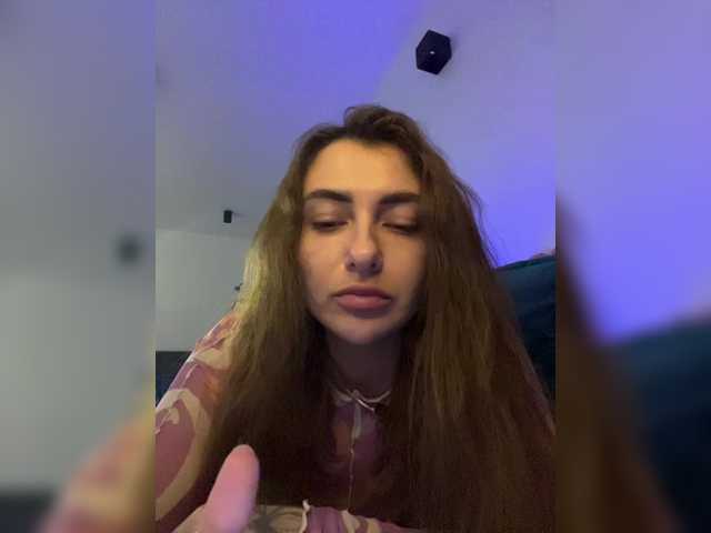 WILDGIRL's BongaCams show and profile