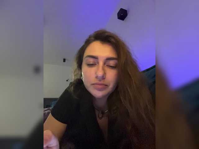 WILDGIRL's BongaCams show and profile